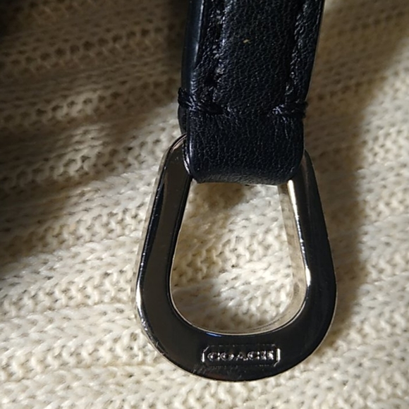 Coach - Picture 5 of 10